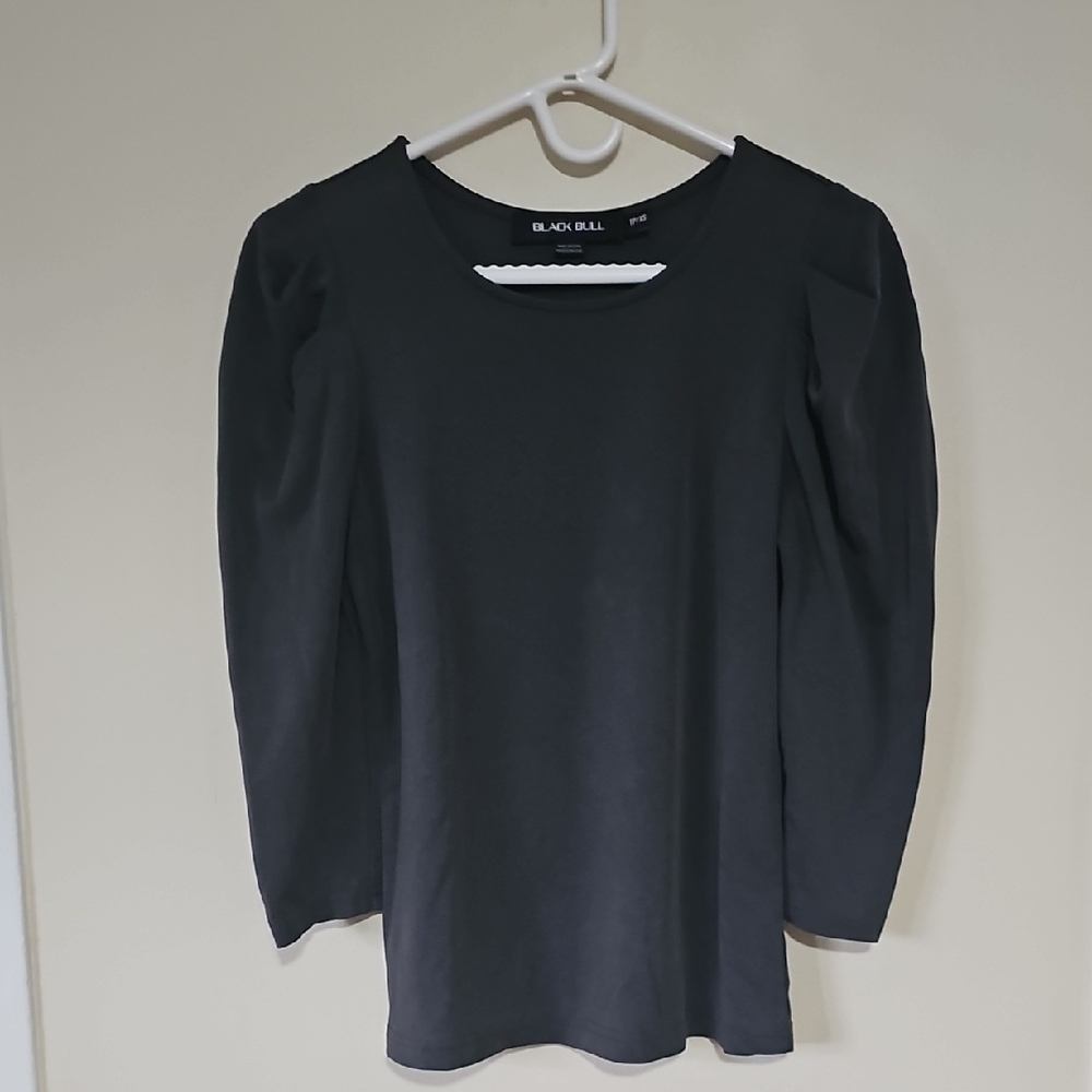 $1 Black Bull Charcoal Puffy Sleeve Top